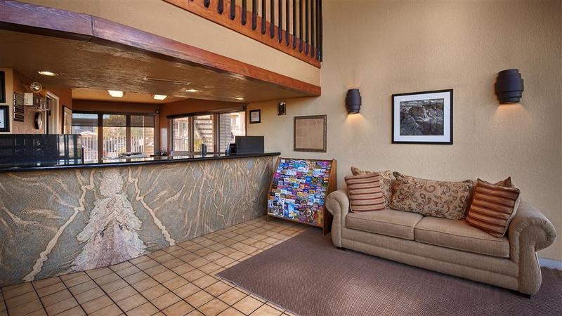 Quality Inn & Suites Phoenix Nw - Sun City Youngtown Εξωτερικό φωτογραφία