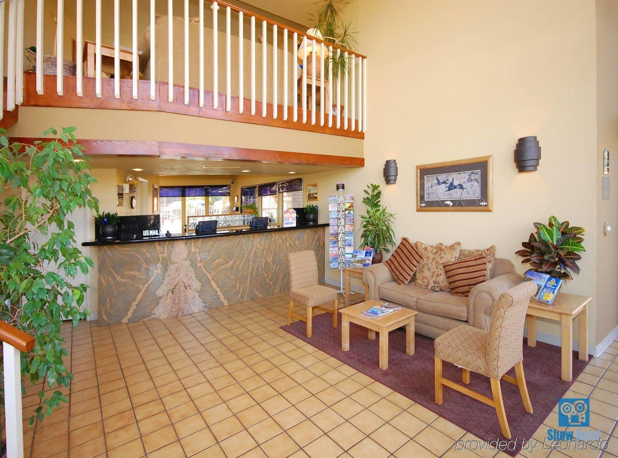 Quality Inn & Suites Phoenix Nw - Sun City Youngtown Εξωτερικό φωτογραφία