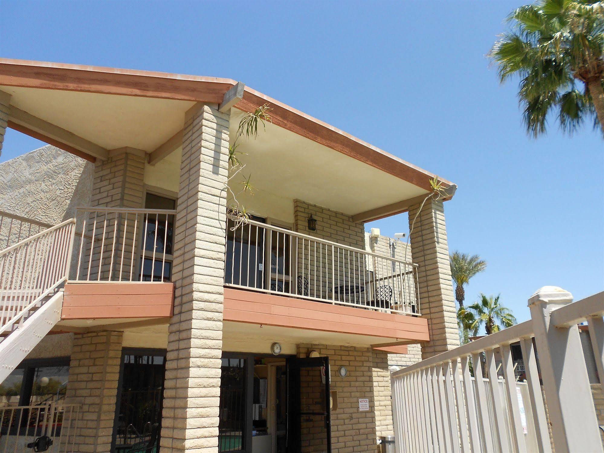 Quality Inn & Suites Phoenix Nw - Sun City Youngtown Εξωτερικό φωτογραφία