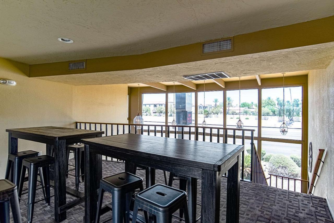 Quality Inn & Suites Phoenix Nw - Sun City Youngtown Εξωτερικό φωτογραφία